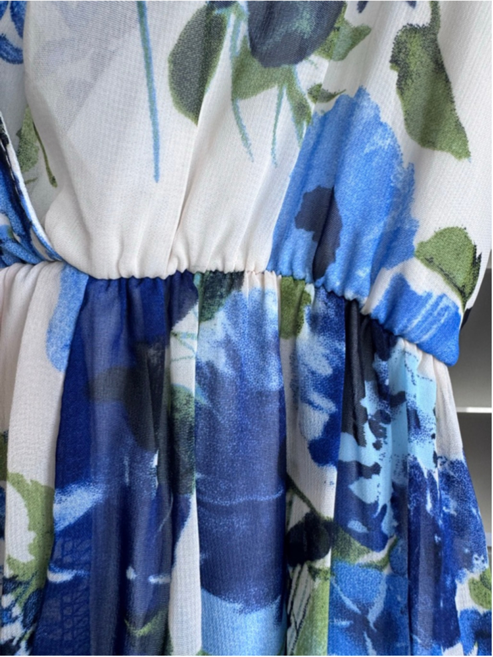 Lulus Maxi Dress White Blue Floral Large - Picture 6 of 11